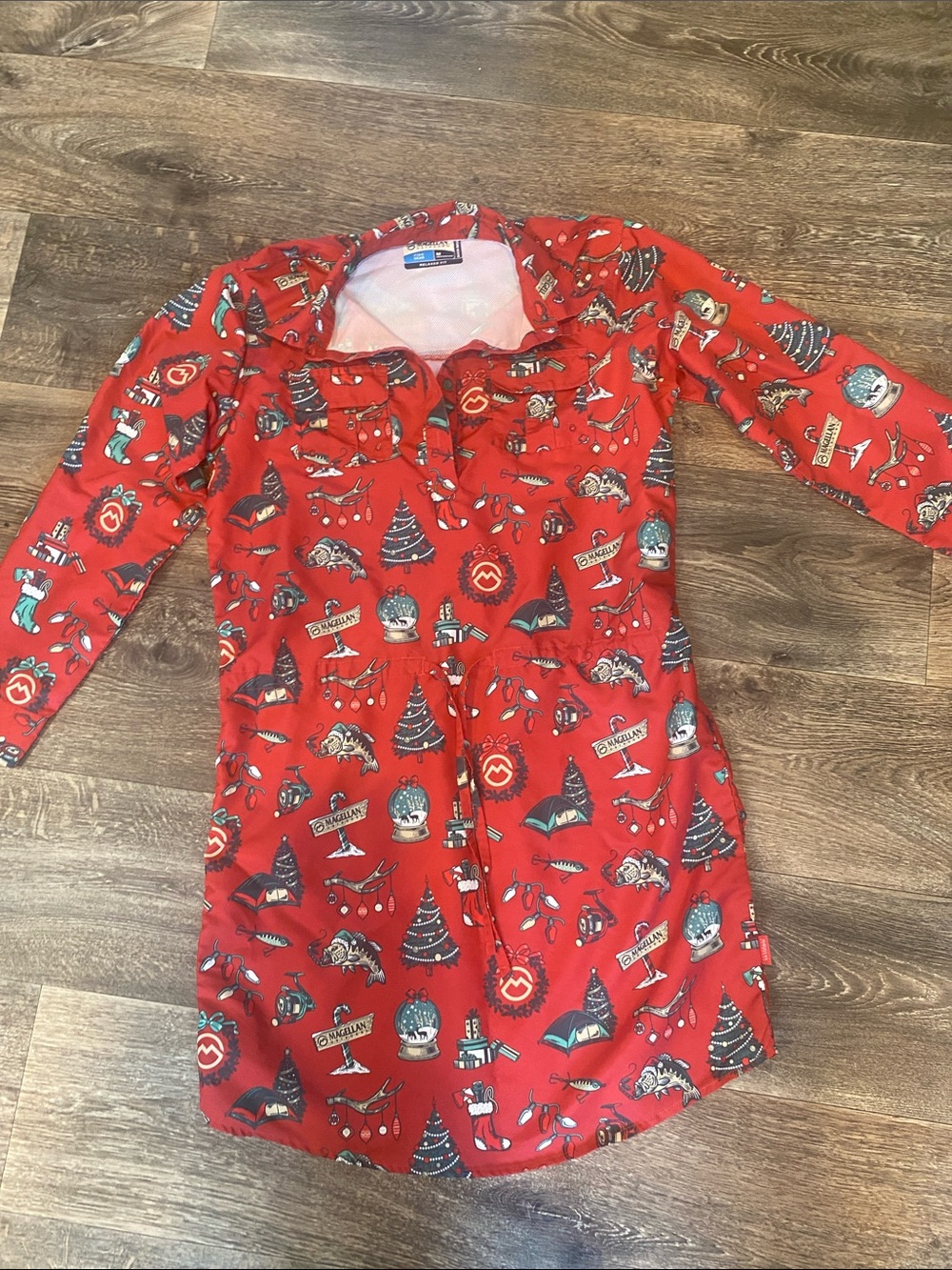 Magellan Outdoors Red Holiday Print Dress